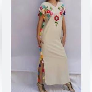 Lovestich M/L Boho Embroidered cover up